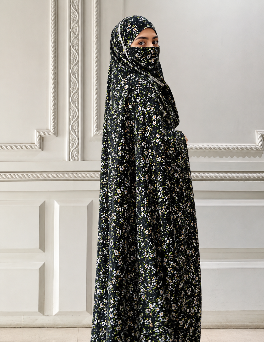 Elegant Haya Chadar with Attached Niqab