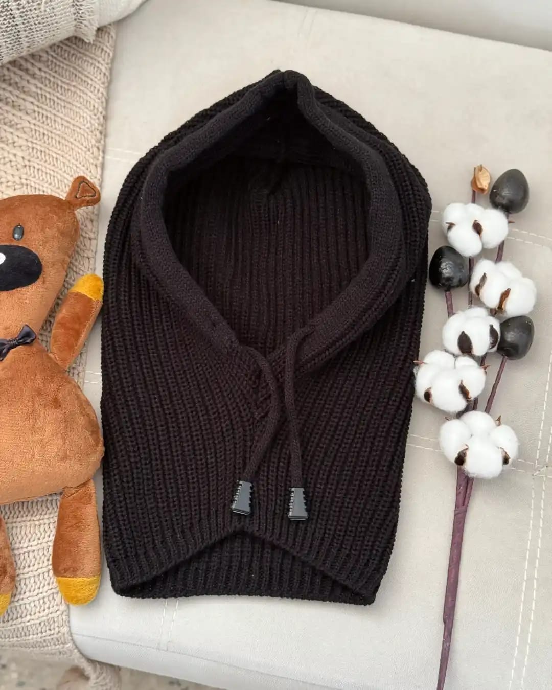 Knitted Hoodie Cap for Winter – Warm & Stylish (Unisex)