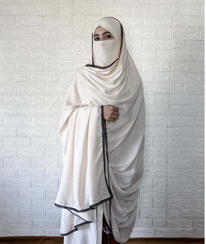 Elegant Haya Chadar with Attached Niqab