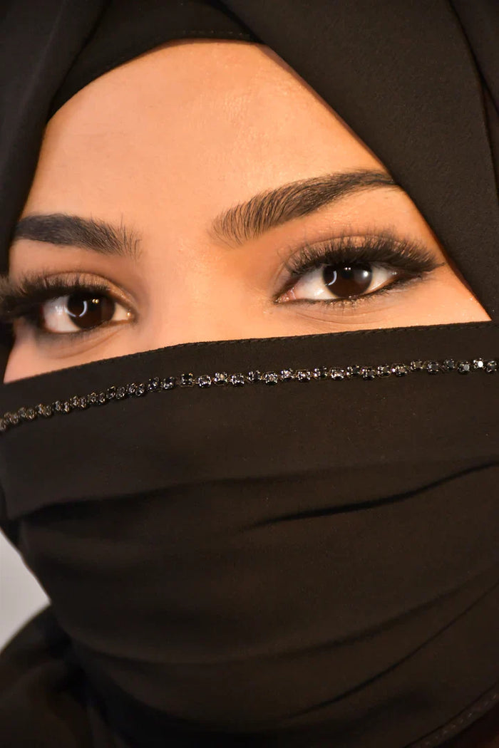 Embroidered Face Mask and Hijab Combo
